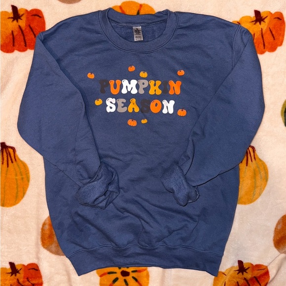 Thrifted Gildan sweatshirt with custom fall design! - Picture 1 of 1